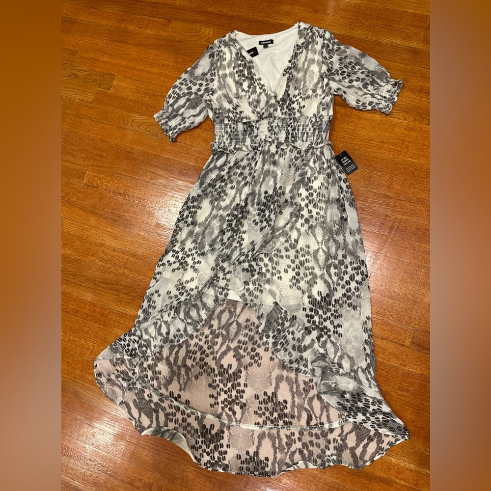 NWT Express Animal Print Smocked Waist Midi Dress